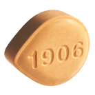 1906 Bliss is a golden, heart-shaped edible designed to promote relaxation and happiness.